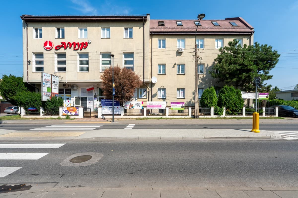 Офисно-сервисный комплекс в центре Урсуса – 1