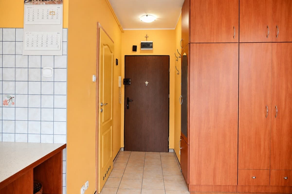 Светлая студия с балконом в Влоцах, Варшава – 11