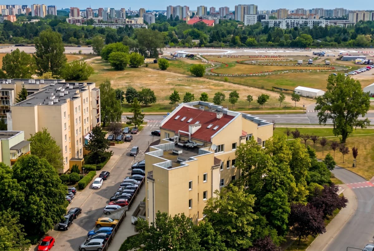 Квартиры с тремя комнатами в хорошей локации – 19