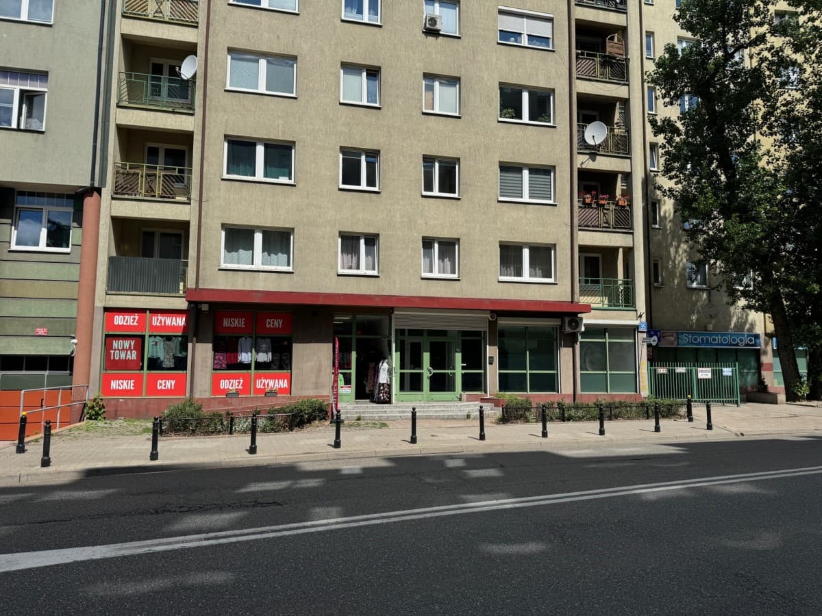 Просторное 64м² помещение с большими витринами – 12