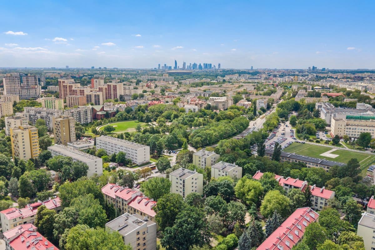 Светлая квартира 2 комнаты с возможностью 3 – 18
